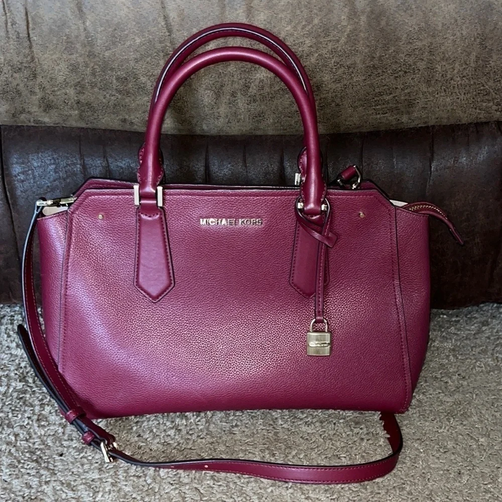 Michael Kors Hayes large leather satchel crossbody